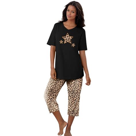 Classic Leopard Women's Pajama Set .